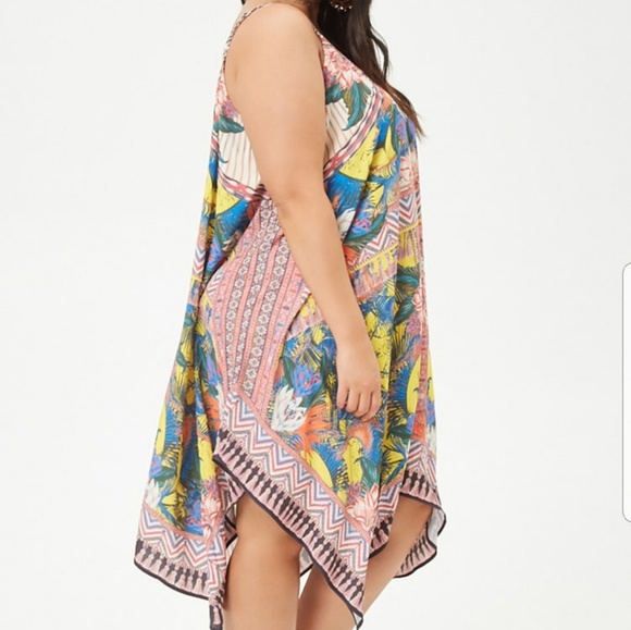 Plus handkerchief hem dress - Picture 3 of 4